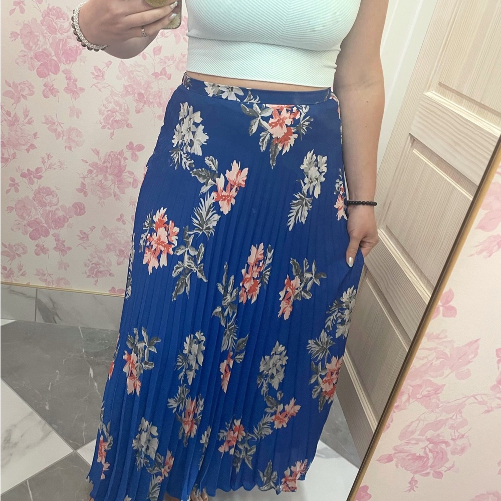 Floral Blue Pleated Skirt